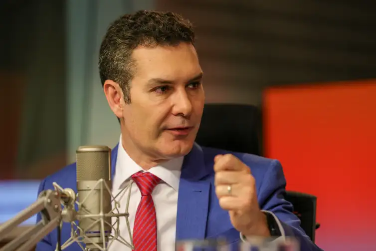 Fabio Rodrigues-Pozzebom/ Agência Brasil Brasília (DF) 21/10/2025 - O Ministro das Cidades, Jader Filho, participa do programa Bom Dia, Ministro. Foto: Fabio Rodrigues-Pozzebom/ Agência Brasil