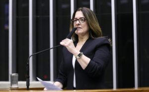 Comissão aprova criação de programa de combate à desnutrição de paciente com câncer - Notícias