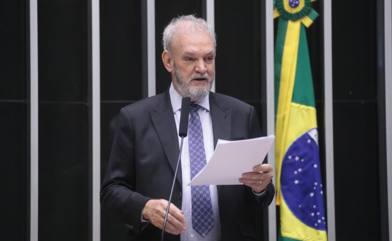 Comissão aprova integração de saúde e assistência social em instituições de longa permanência para idosos - Notícias
