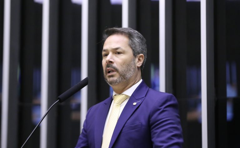 Comissão aprova projeto que proíbe cobrança de juros sobre imóvel atrasado no Minha Casa, Minha Vida - Notícias