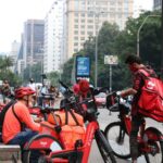 Comissão debate cobrança de taxas e possível abuso de poder econômico - Notícias