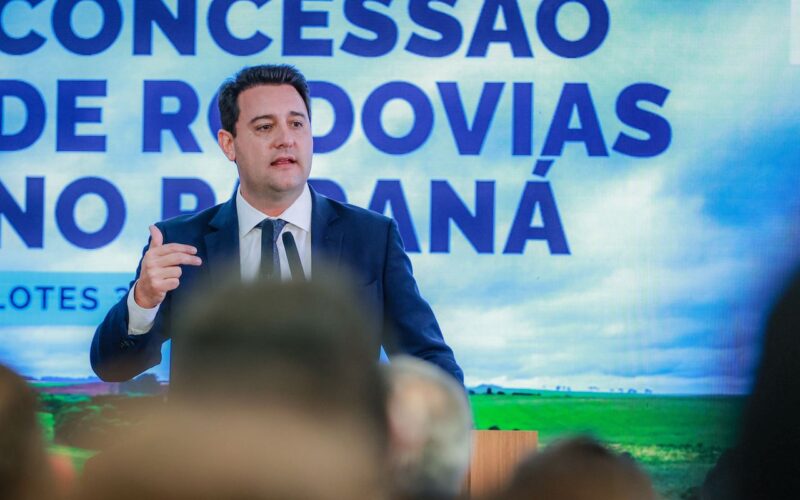 Governador do Paraná elogia parceria com Lula em concessão de rodovias