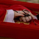 Morte do papa Francisco: “Tudo aconteceu muito rápido”, diz Vaticano