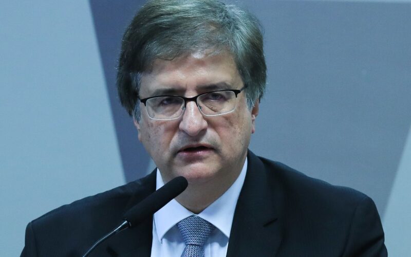 PGR é a favor de prisão domiciliar para Collor