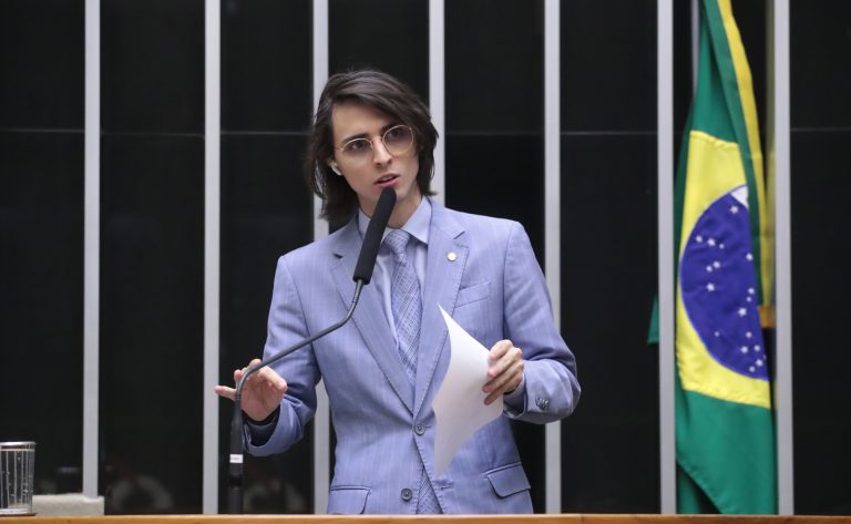 Projeto define regras para projetos de telecomunicações na Amazônia - Notícias
