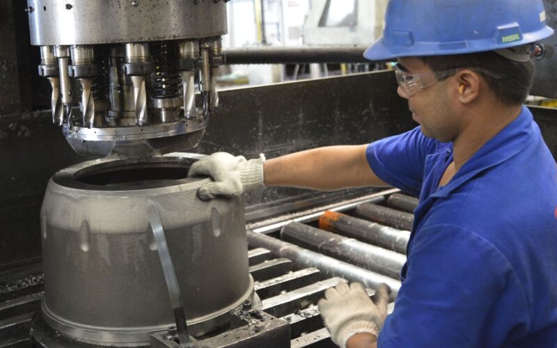 Vendas da indústria de máquinas sobem 15% no primeiro trimestre