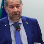 Após fraude no INSS, Lupi pede demissão do Ministério da Previdência