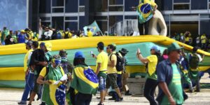Após pausa, STF retoma julgamento do núcleo 4 da trama golpista