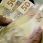 Aposentados do INSS que ganham mais que o mínimo começam a receber 13º