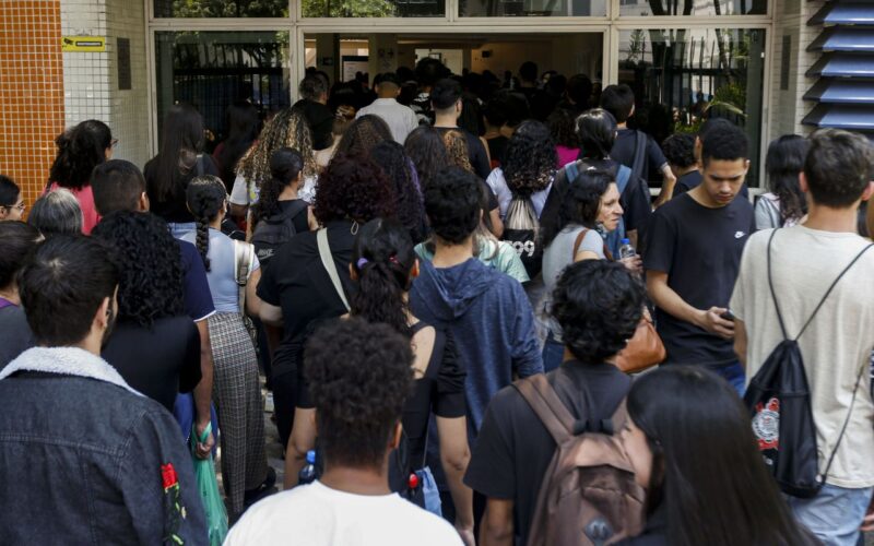 Aprovada cota de 30% em concursos para negros, indígenas e quilombolas