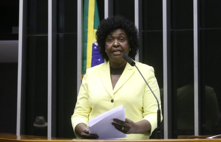 Aprovado texto-base de projeto que cria o Dia Marielle Franco em homenagem aos defensores de direitos humanos – Notícias