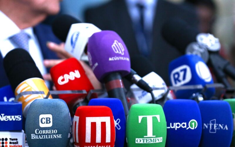 Brasil sobe 47 posições em ranking de liberdade de imprensa