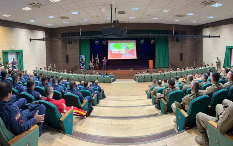 CBMSC e PMSC realizam apresentações institucionais conjuntas em Criciúma e Capivari de Baixo