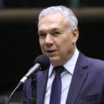 Câmara aprova criação de política nacional para estimular permanência de jovens no campo - Notícias