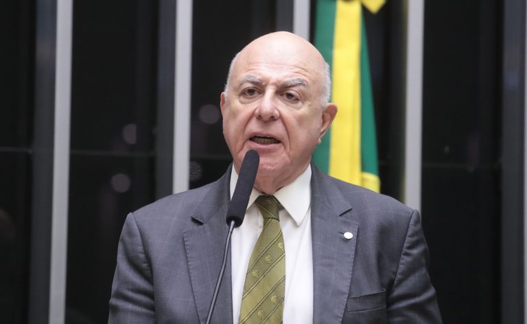 Câmara aprova projeto que reformula a Lei de Concessões Públicas - Notícias