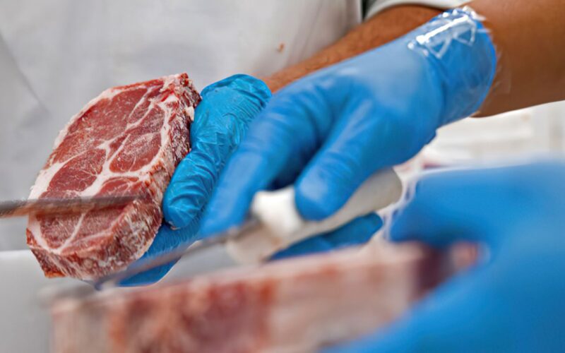 Carnes bovina e de porco estão mais baratas em São Paulo