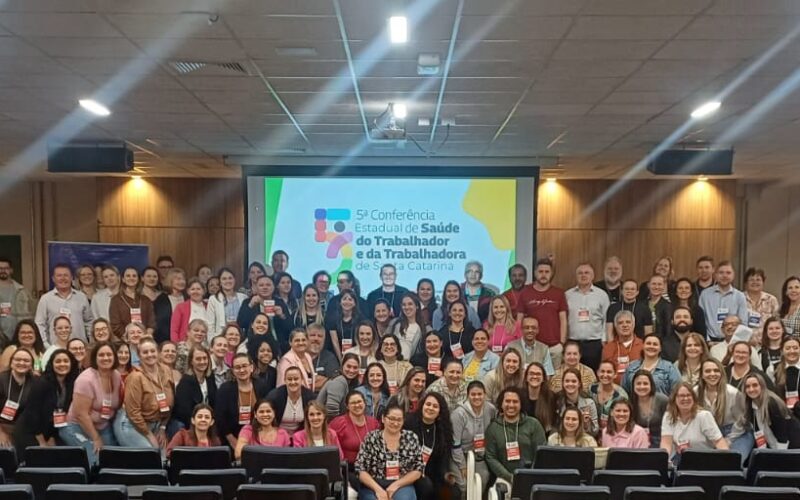 Chapecó recebe etapa macrorregional da 5ª Conferência Estadual de Saúde dos Trabalhadores do Grande Oeste