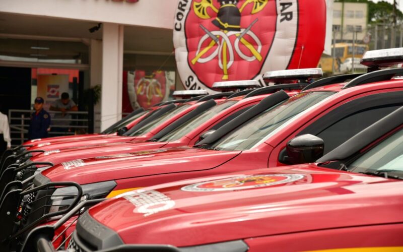 Com investimentos de R$ 113 milhões, Governo do Estado moderniza a frota do Corpo de Bombeiros Militar com 232 novas viaturas
