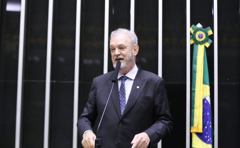 Comissão aprova diretrizes para ressocializar trabalhadoras domésticas resgatadas - Notícias
