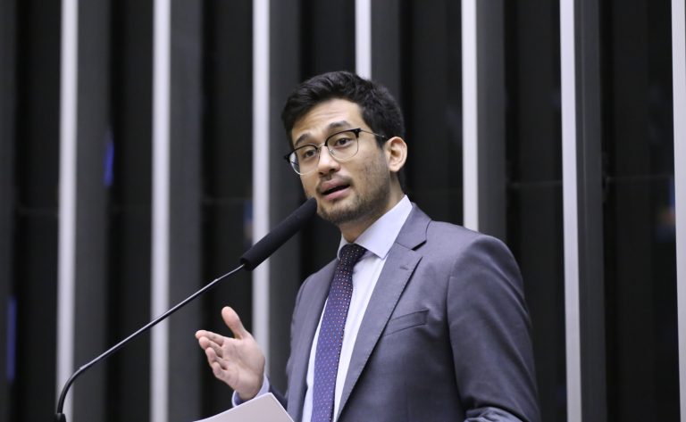 Comissão aprova projeto que favorece adesão de startups a regime tributário simplificado - Notícias