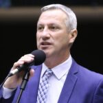 Comissão aprova projeto que prevê mensagem eletrônica para informar vítima sobre soltura de preso – Notícias