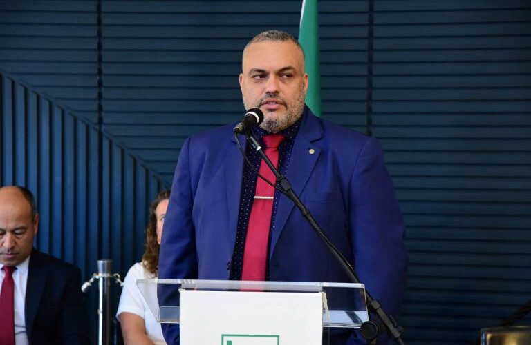 Comissão aprova proposta de disque denúncia de maus-tratos a animais - Notícias