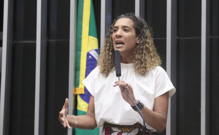 Comissão de Direitos Humanos reúne-se com a ministra Anielle Franco nesta quarta - Notícias