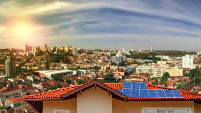 Comissão debate como injeção de energia autogerada na rede impacta o sistema elétrico – Notícias