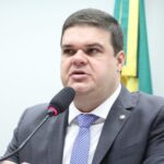 Comissão discute descontos indevidos no piso nacional da enfermagem – Notícias