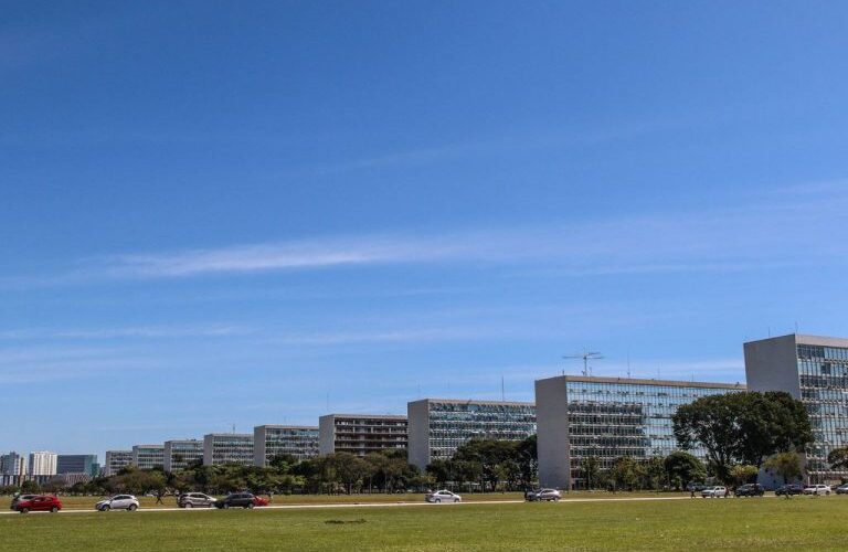 Comissão promove debate sobre plano das carreiras da Cultura - Notícias