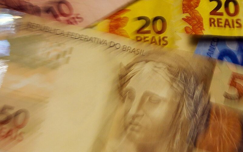 Contas do Governo Central têm melhor abril em três anos