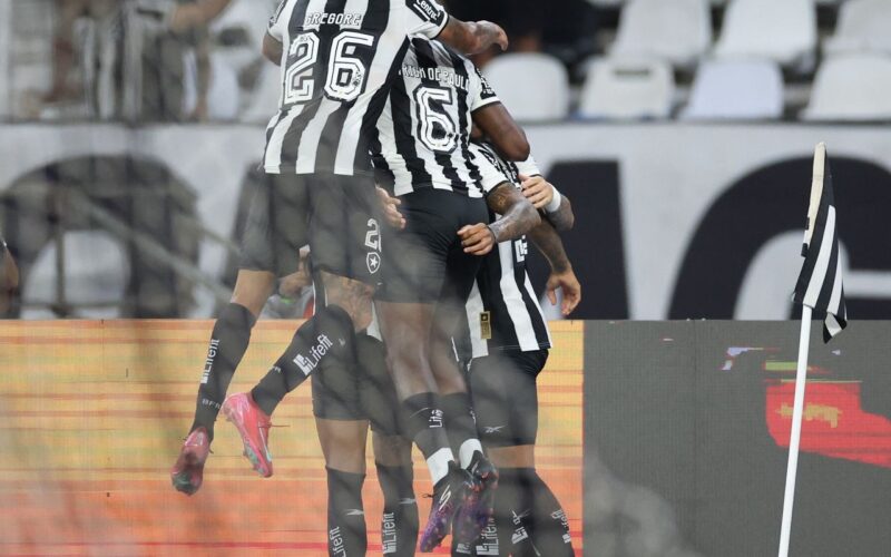 Copa do Brasil: Botafogo goleia e encaminha classificação para oitavas