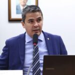 Debatedores pedem lei que autorize alunos a ingressar em universidades antes de concluir ensino médio – Notícias