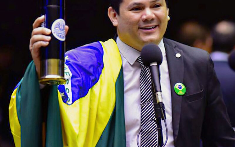 Deputado Gilvan da Federal tem mandato suspenso por três meses 
