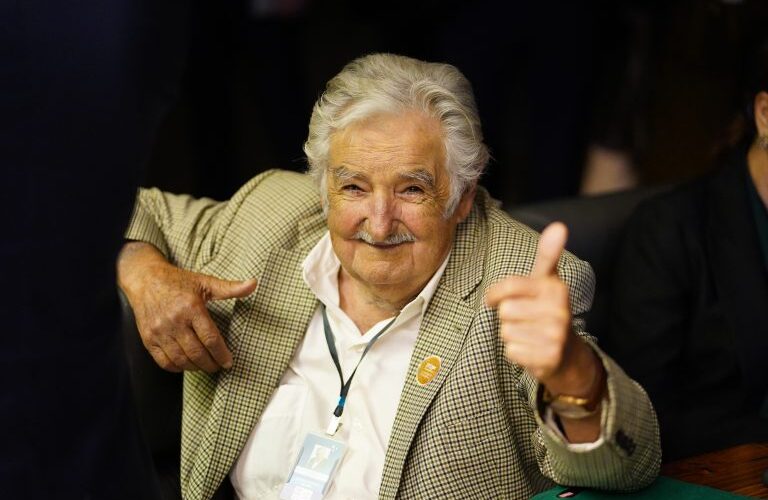 Deputados lamentam morte de Mujica, ex-presidente uruguaio - Notícias