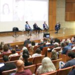 Emissoras públicas defendem protagonismo mundial contra desinformação