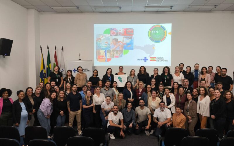 Encontro Regional na Foz do Rio Itajaí fortalece a integração dos serviços de saúde materno-infantil