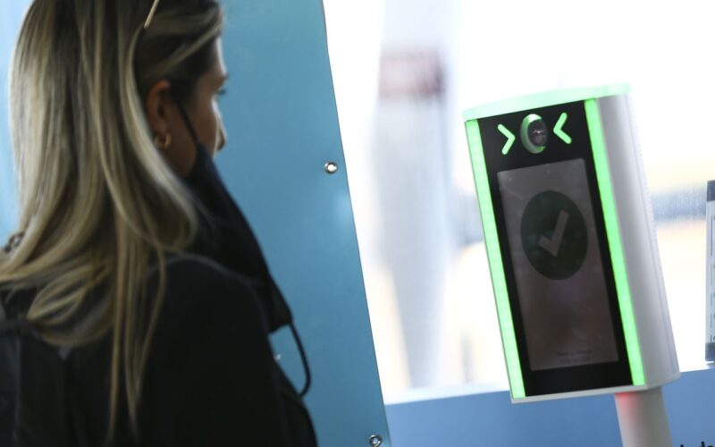 Estudo aponta riscos de tecnologias de reconhecimento facial