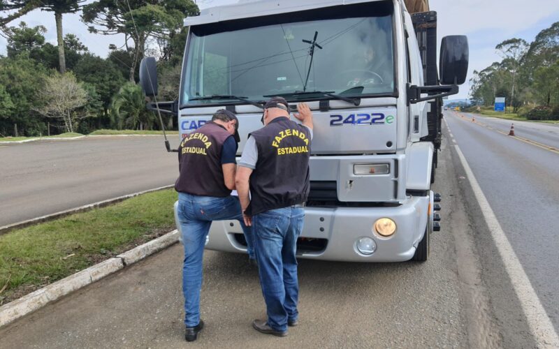 Fazenda flagra irregularidades em cargas nos municípios de Santa Cecília e Lebon Régis