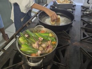Gastronomia que transforma: internos do Case de Itajaí concluem curso e surpreendem com talento culinário