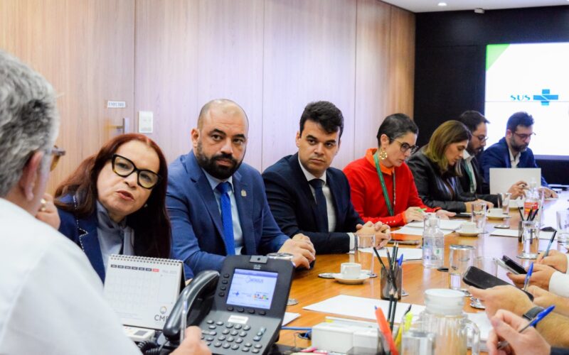 Gestores estaduais discutem pautas para fortalecer o SUS com Ministério da Saúde 
