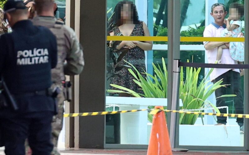 Homem é preso suspeito de portar explosivo em ministério