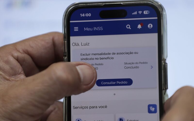 INSS vai notificar beneficiários com descontos a partir desta terça