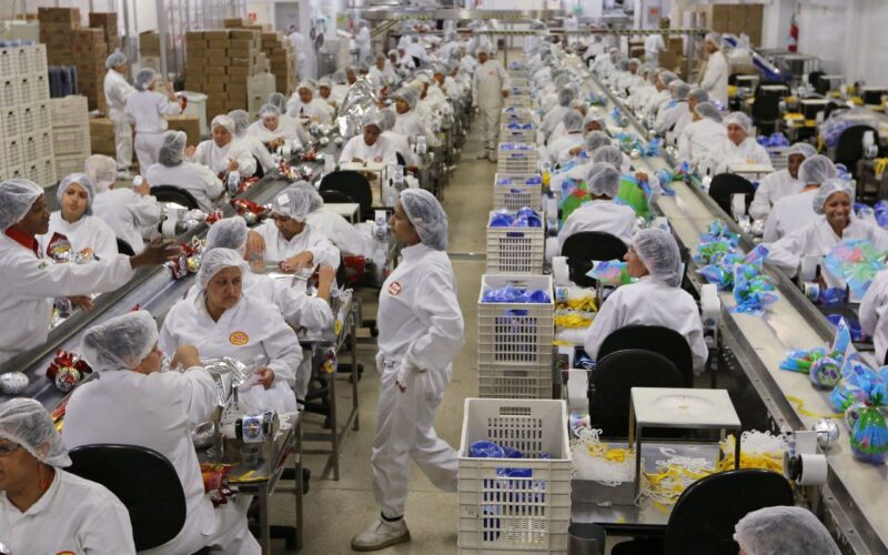 Indústria cresce 1,2% em março, após 5 meses de queda ou estabilidade