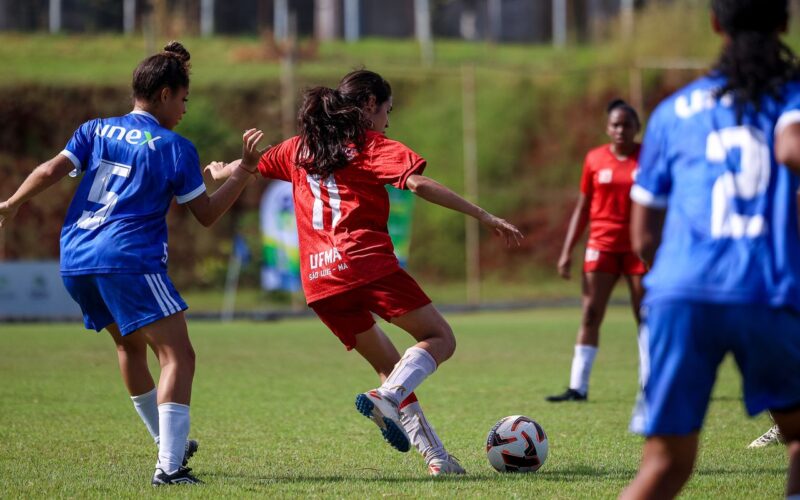 JUBs futebol começa com destaque para a disputa feminina