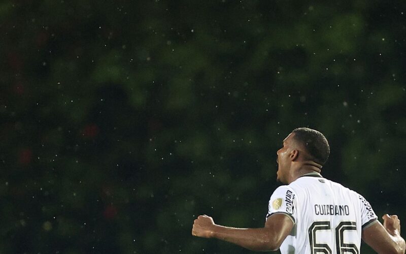 Libertadores: Botafogo joga mal, mas arranca vitória sobre o Carabobo