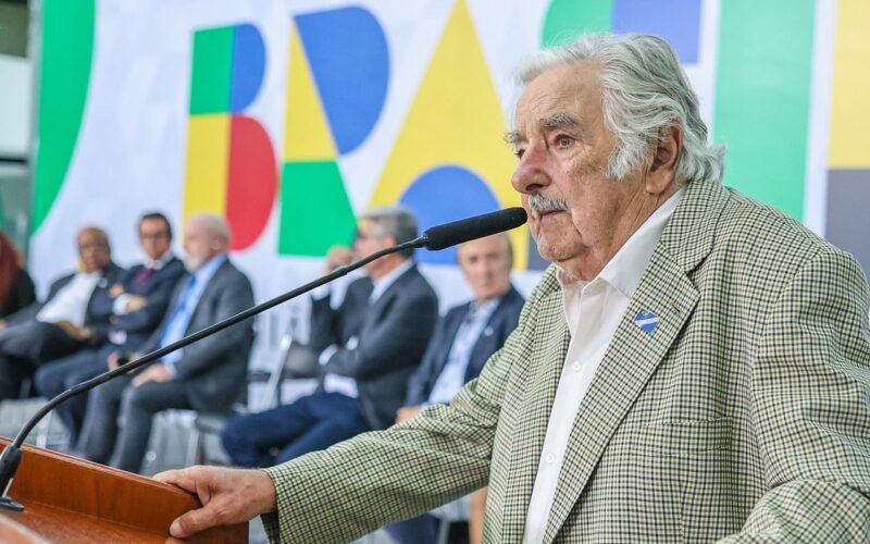 Líderes destacam papel de Mujica na integração latino-americana