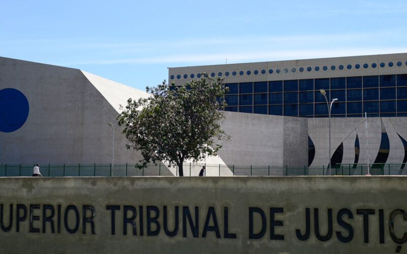 Lula indica desembargador Carlos Brandão para vaga no STJ