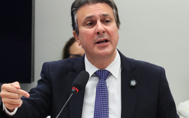 MEC fará recomposição de R$ 400 milhões do orçamento das universidades