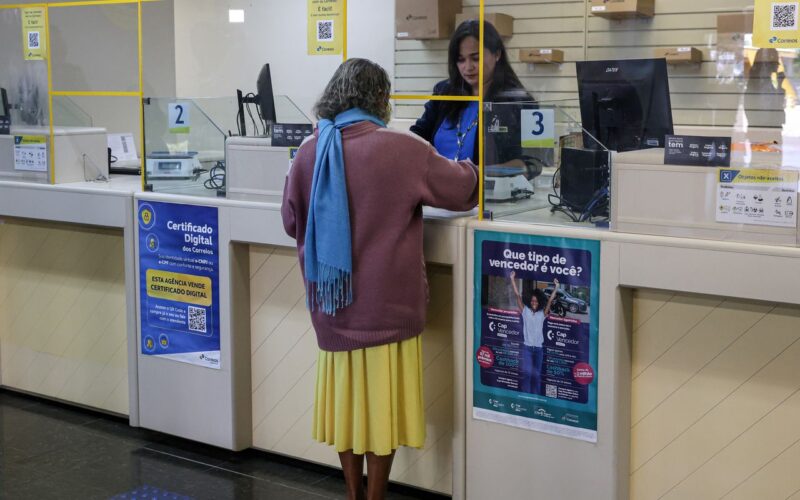 Mais de 60 mil vítimas de fraude no INSS foram atendidas nos Correios